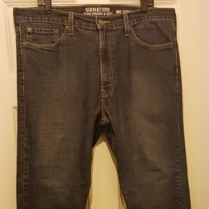 Levi's signature Strauss jeans